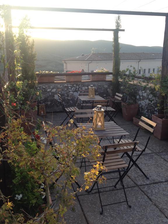 La Corte Di Alice Lugnano in Teverina 外观 照片